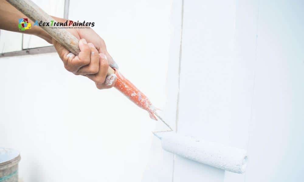 do expert painters wash walls prior to painting