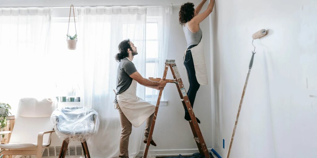 "Interior Painting: Expert Advice on Colors, Finishes, and Hiring the Right Professionals