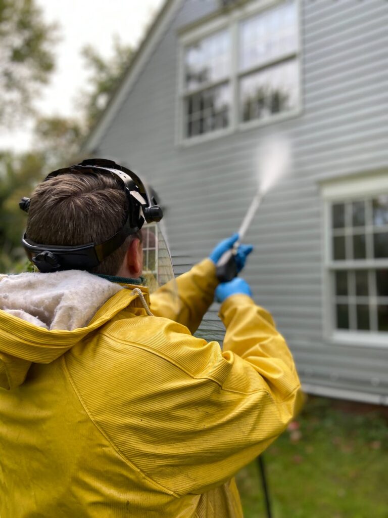 the benefits of pressure washing before house painting in dublin